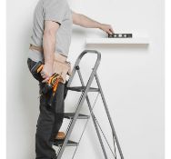 (P7) 4 Step Steel Ladder Distributes weight evenly for total stability Top hand rail and anti...