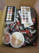 (Z98) Circa. 200 items of various new make up acadamy make up to include: blush perfection crea...
