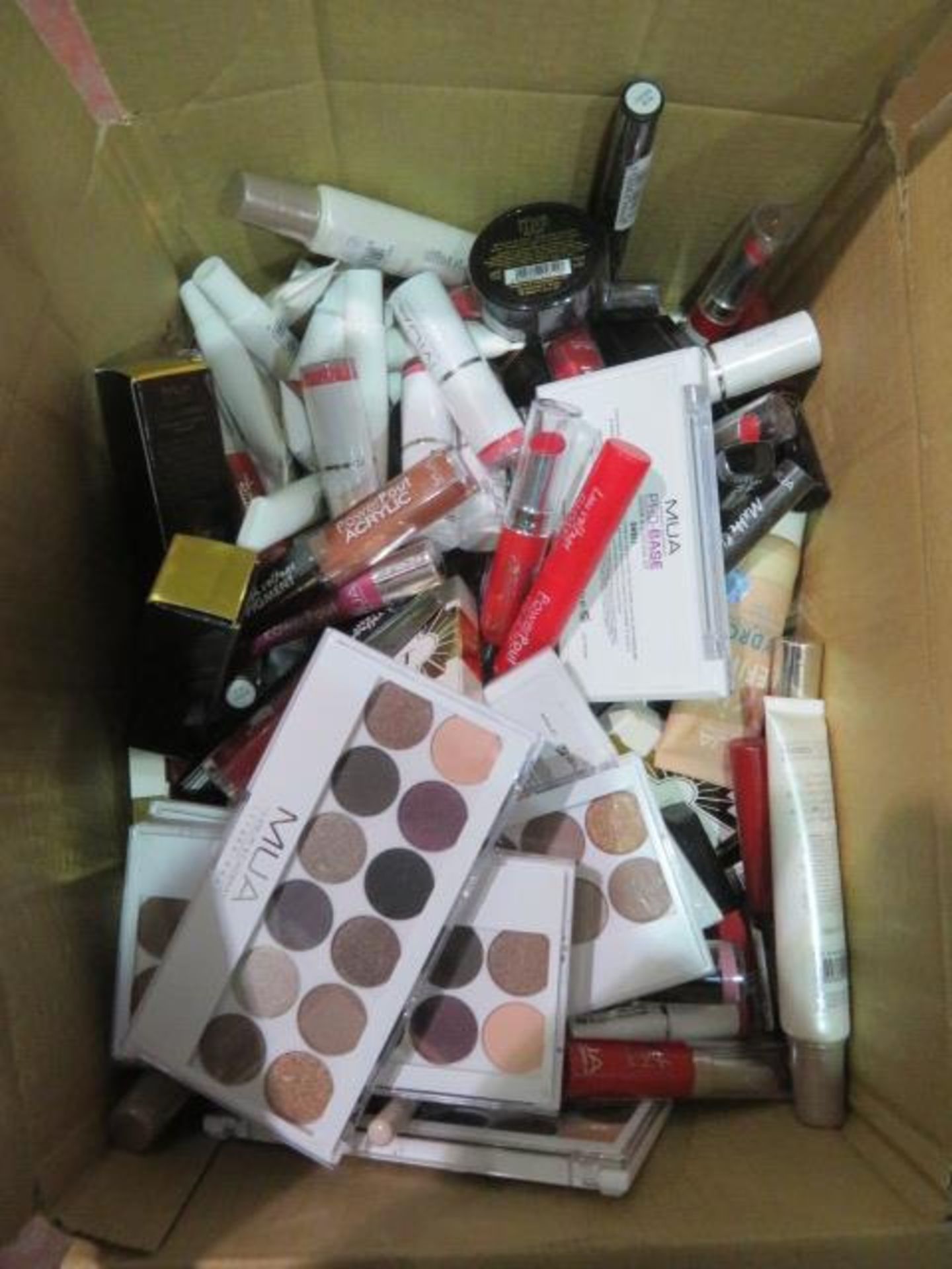 (Z65) Circa. 200 items of various new make up acadamy make up to include: skin define hydro fou... - Image 2 of 2