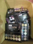 (Z38) Circa. 200 items of various new make up acadamy make up to include: paintbox multishade l...