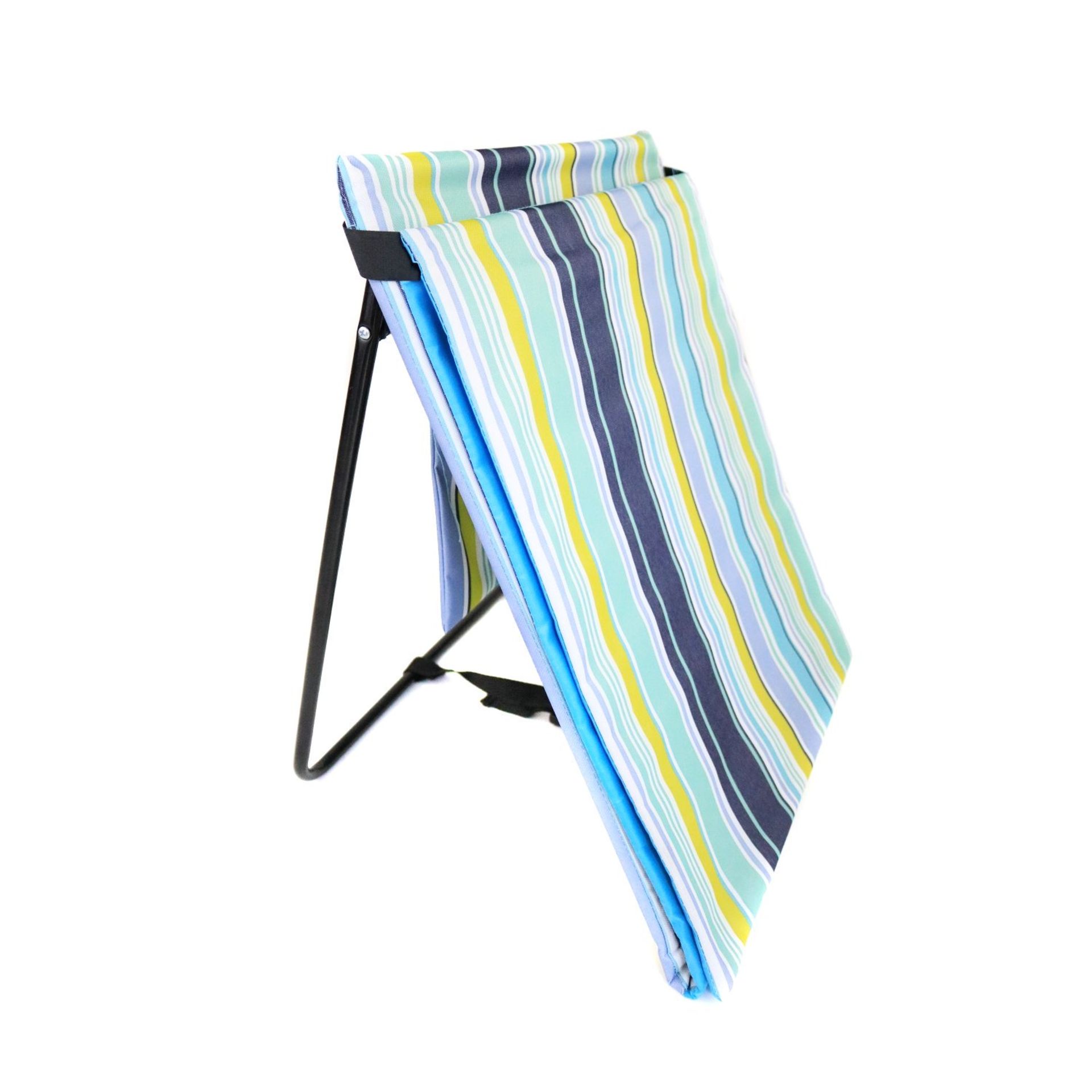 (LF87) Portable Beach Mat Folding Chair Sun Lounger Outdoor Camping This year relax in com... - Image 2 of 2