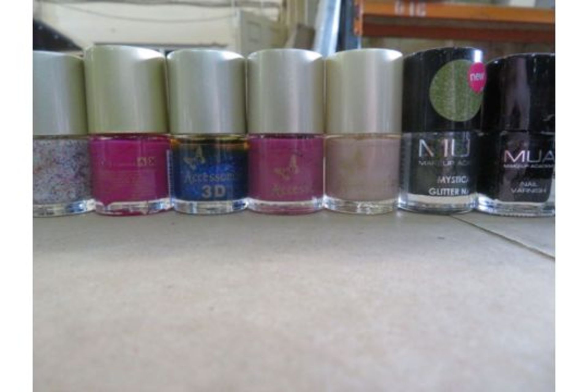 40,150 x Various nail varnish. Includes a selection of colours and styles. - Image 3 of 12