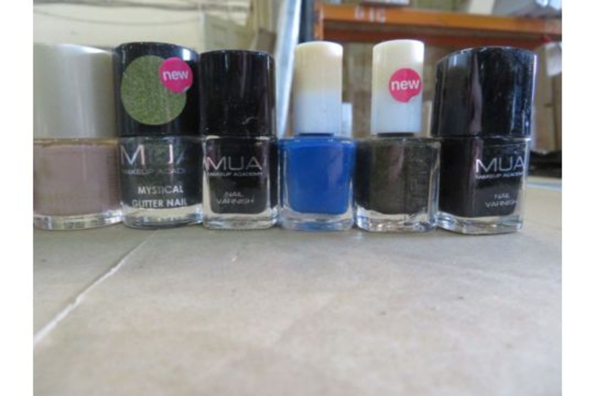 40,150 x Various nail varnish. Includes a selection of colours and styles. - Image 8 of 12