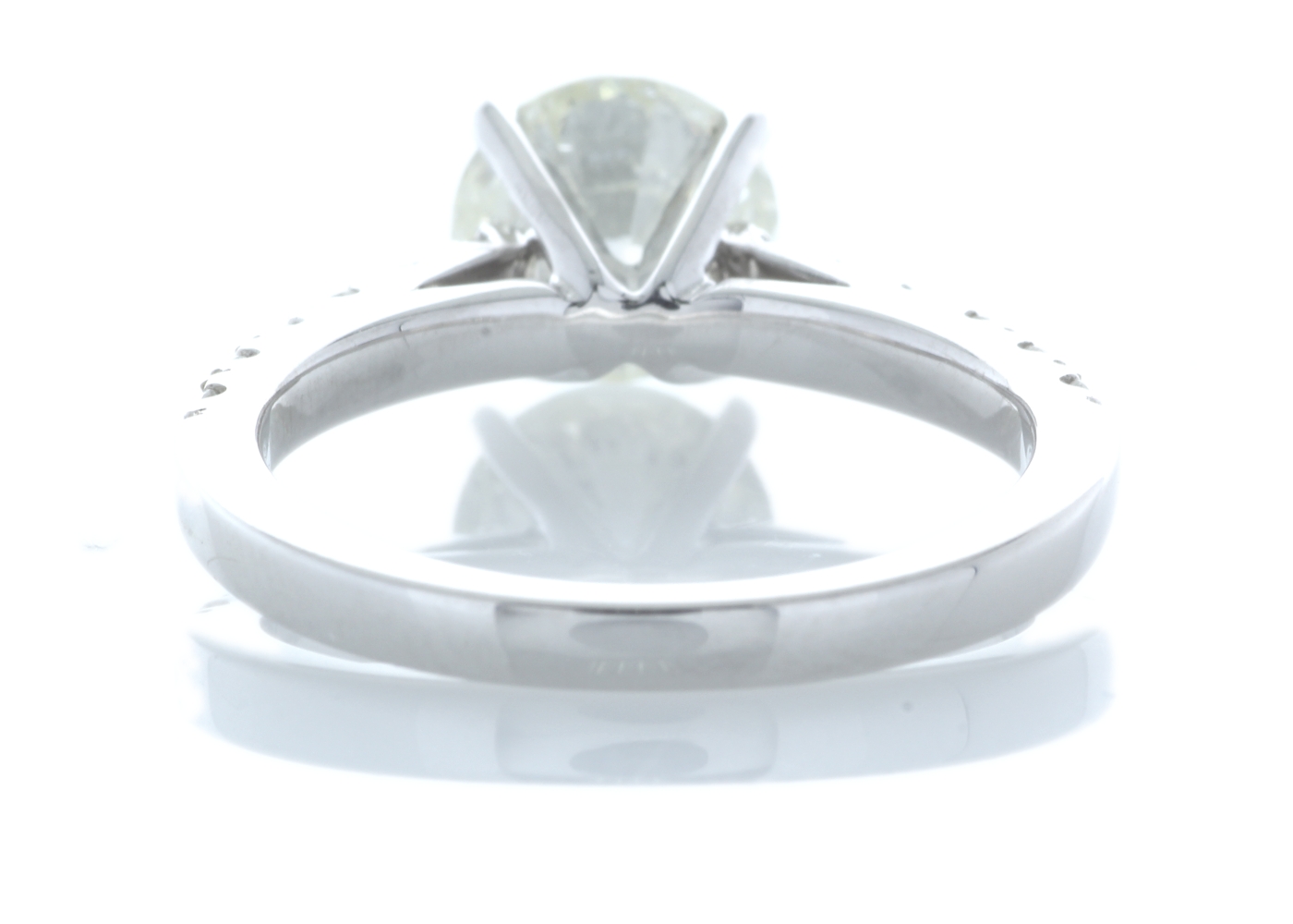 18ct White Gold Stone Set Shoulders Diamond Ring 1.92 Carats - Image 3 of 6