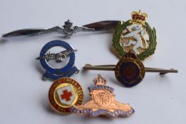 Set Of 6 Vintage Sweetheart Brooches