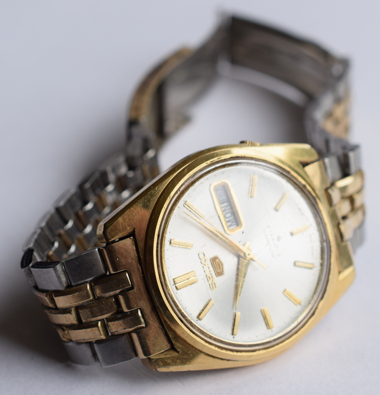 Seiko 5 Day Date Wristwatch