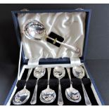 Art Deco Mappin & Webb Dessert Spoons Set