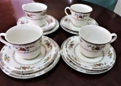 Vintage Royal Doulton Kingswood Tea Set for 4