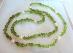 Green Crystal Quartz & Cultured Pearl Necklace
