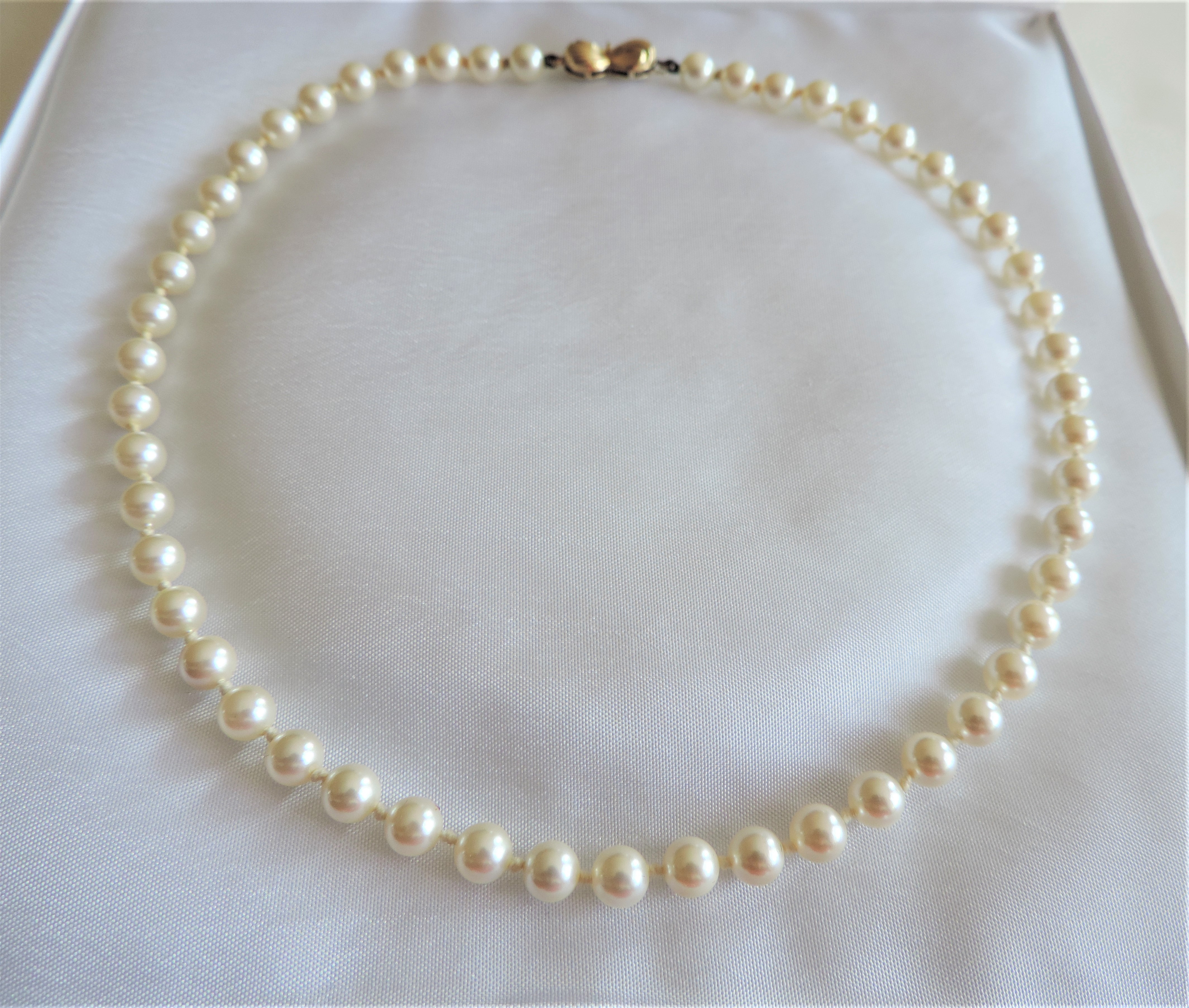 Vintage Pearl Necklace