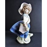 Lladro Pretty Pickings Girl Figurine