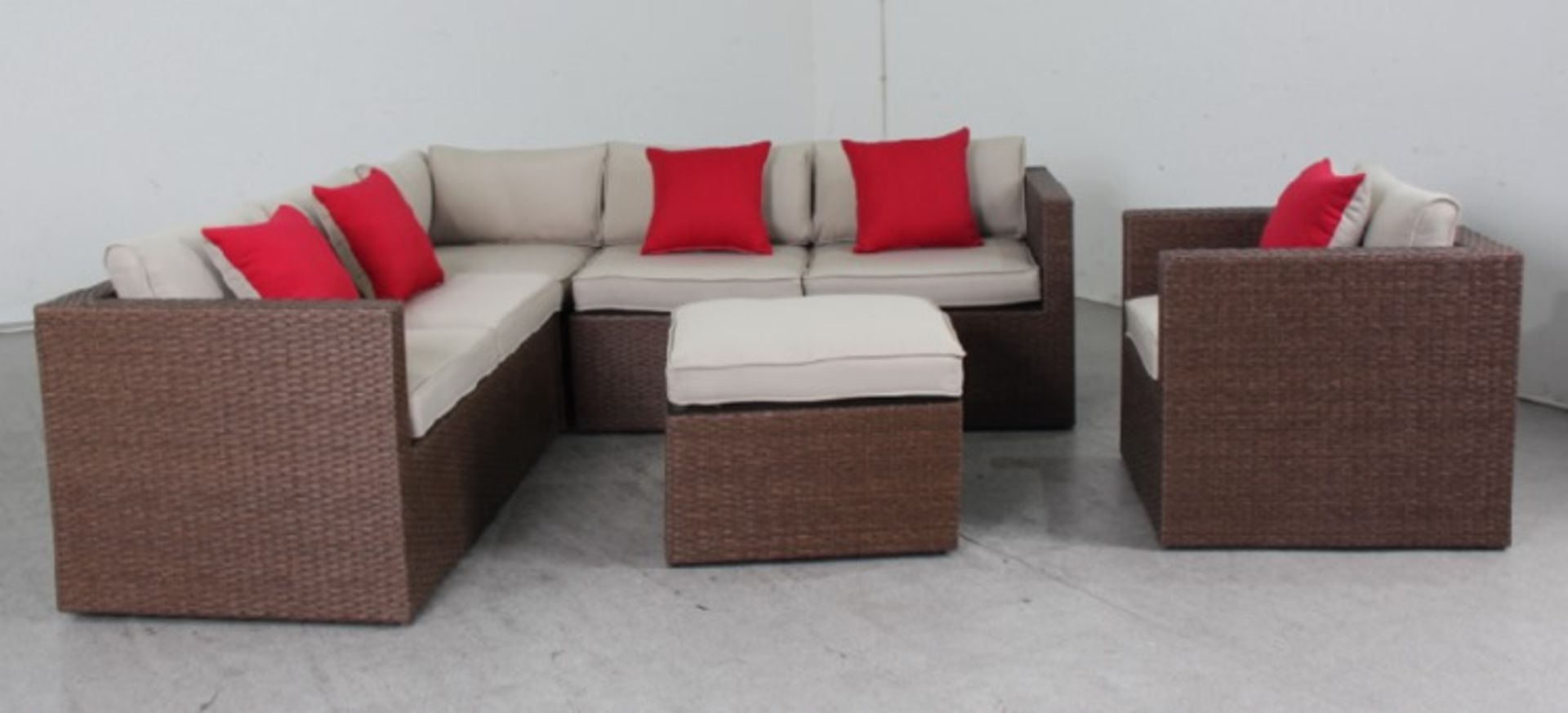 Brandon Corner Sofa, Armchair and coffee table - Image 2 of 3