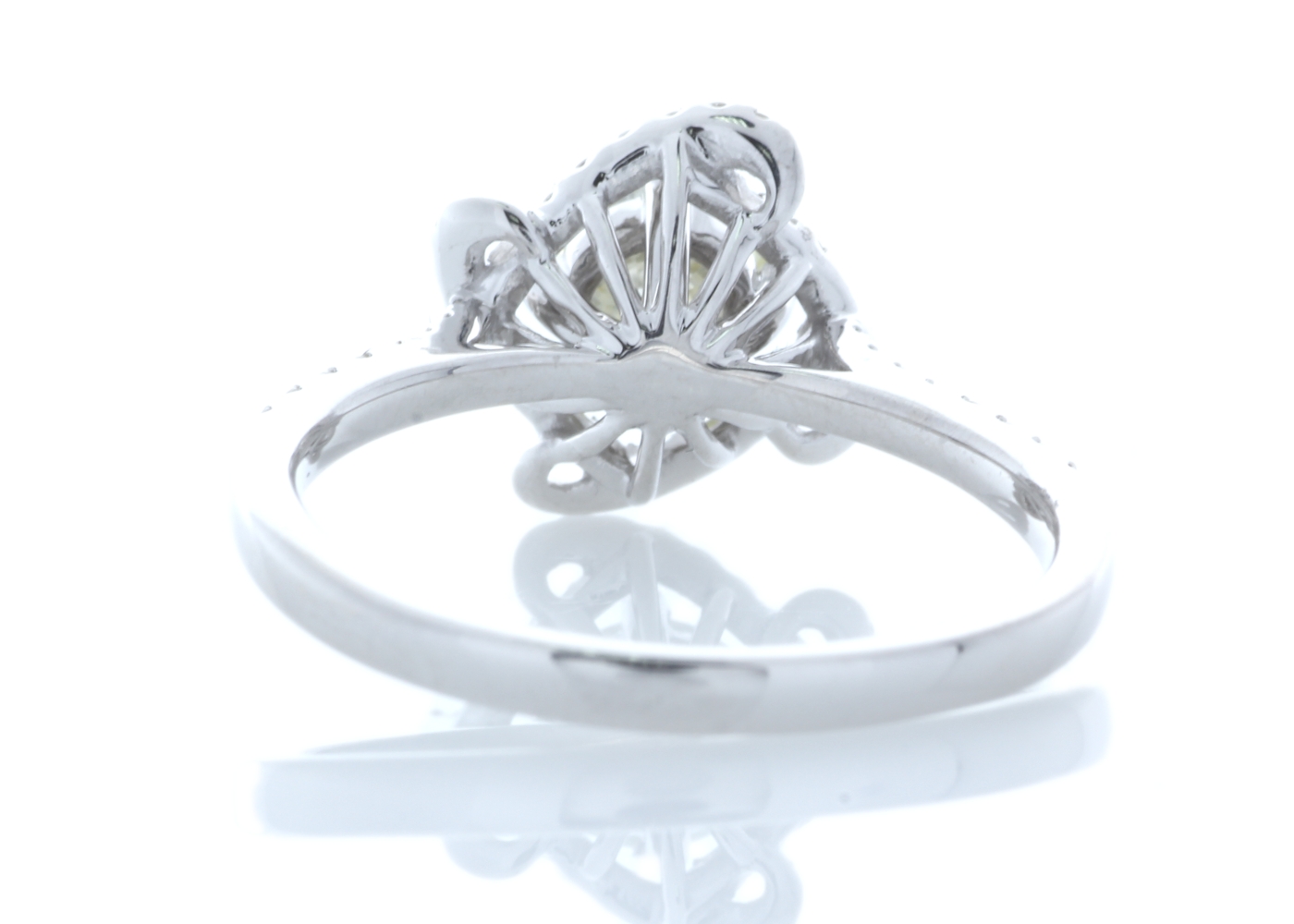 18ct White Gold Halo Set Ring 0.96 Carats - Image 3 of 5