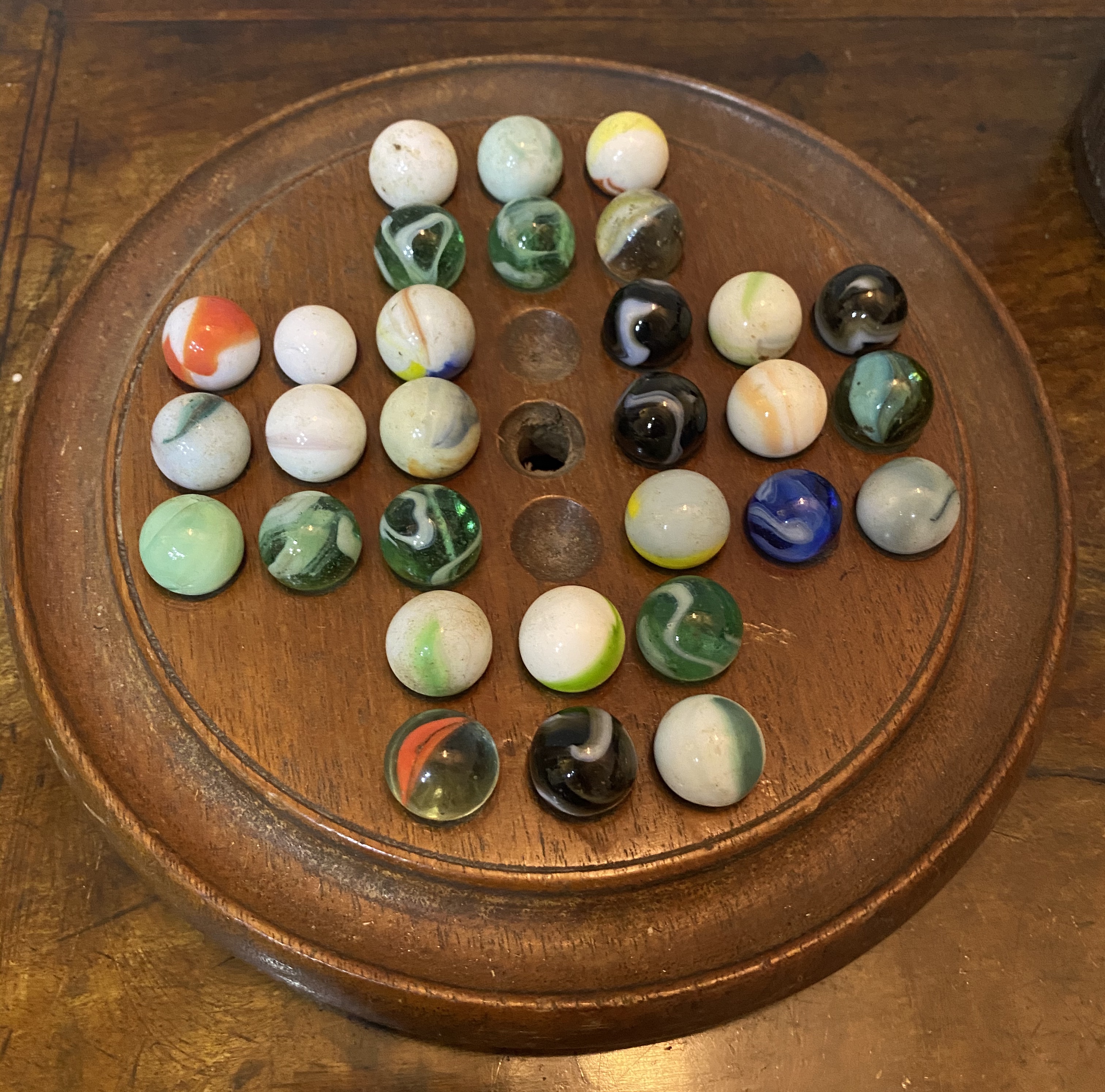 C19th solitaire board with glass marbles - Image 3 of 3