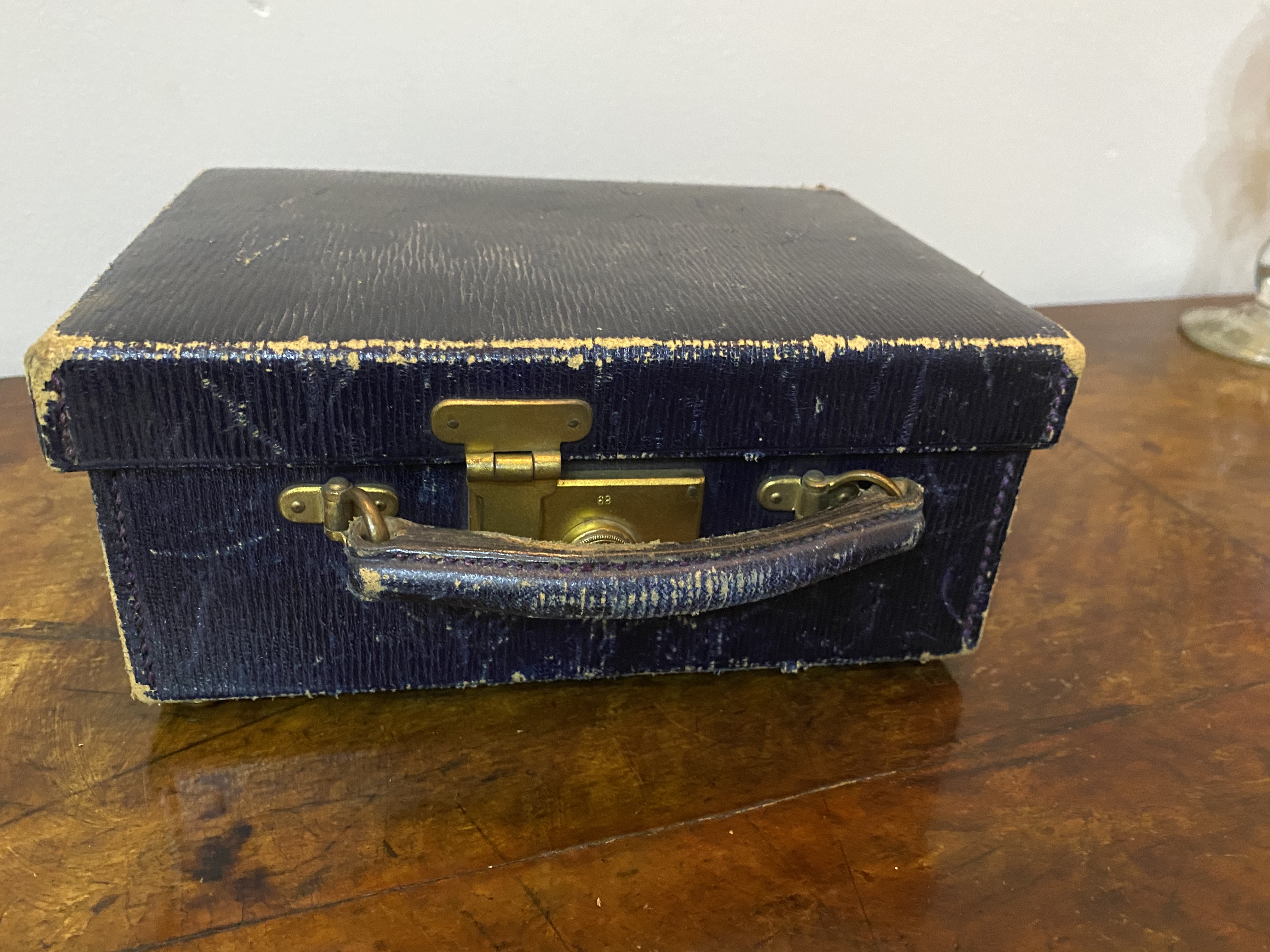 Edwardian blue leather vanity case