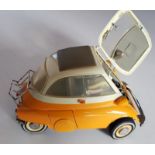 Vintage BMW Isetta 250 Model