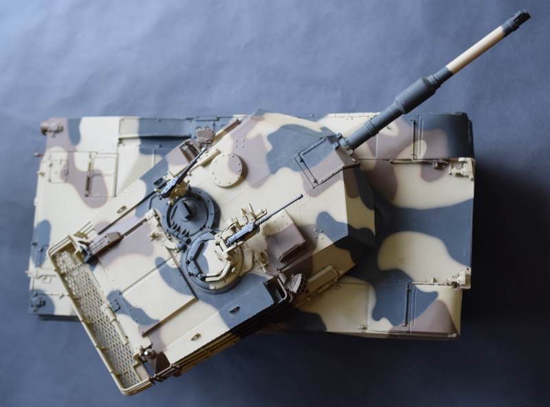 Franklin Mint M1A1 Abrams Tank - Image 5 of 5