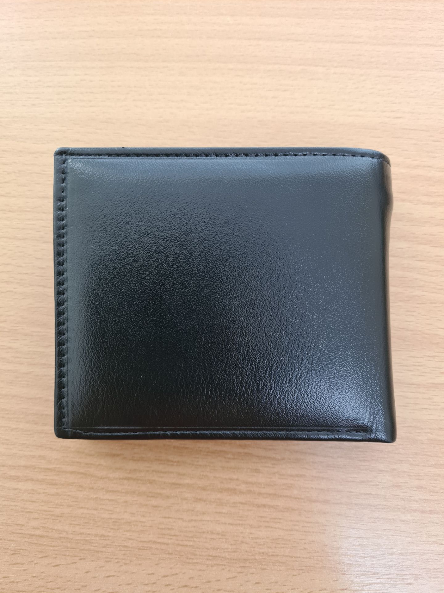 emporio armani men's leather wallet - new with box - Bild 2 aus 8