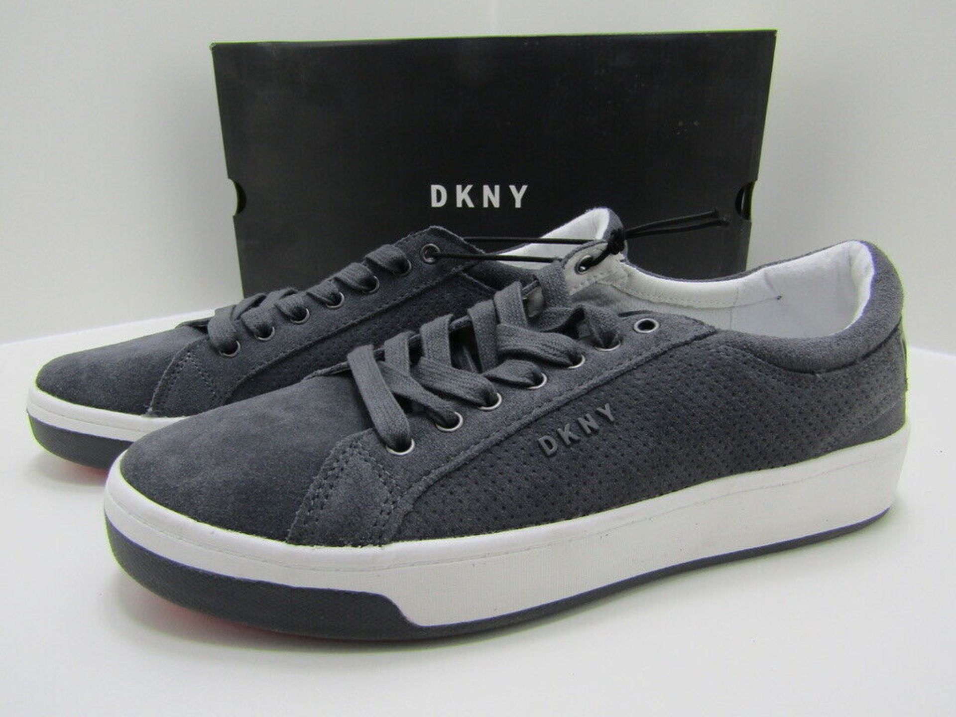 1 Pair DKNY SAMSON DECK SHOES. GREY. UK SIZE 10.5 - Image 3 of 3