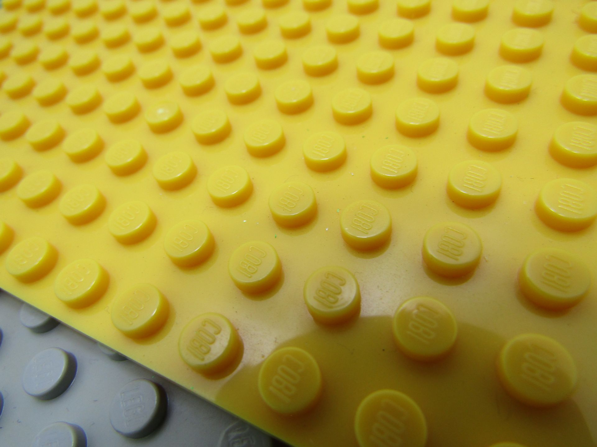 17 x LEGO Base plates. - Image 2 of 3