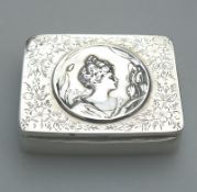 A fabulous Art Nouveau solid silver Snuff Box with Maiden C.1902