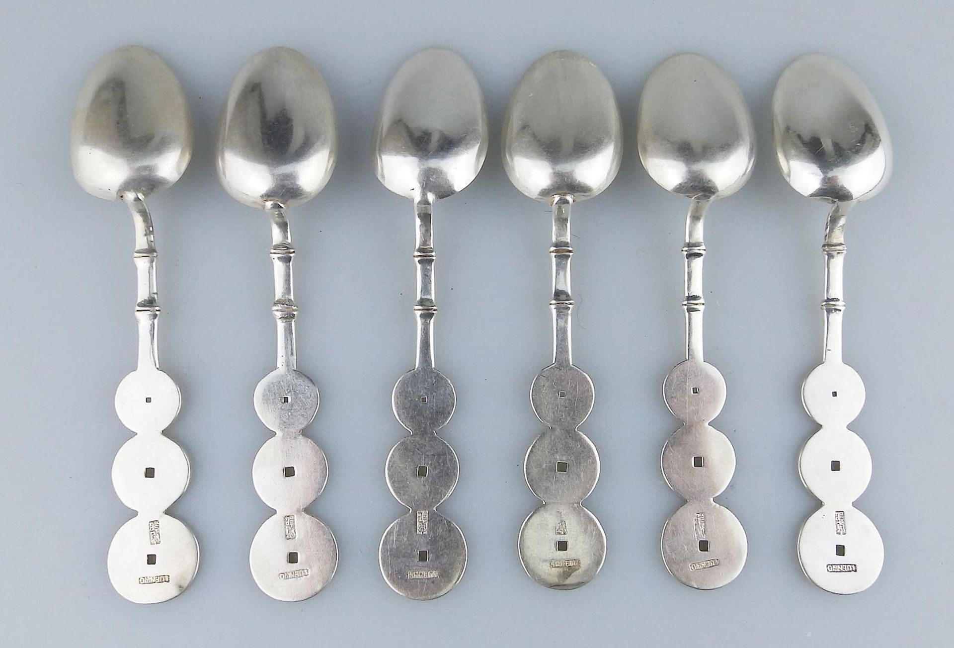 A set Chinese silver Shanghai Spoons by Lueng Wo C.19thC - Image 5 of 7