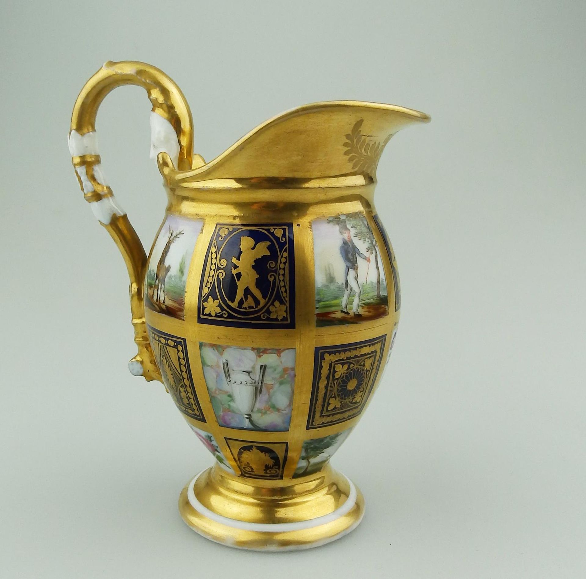 An extraordinary & very fine Old Paris porcelain gilt Jug 19thC - Image 3 of 11