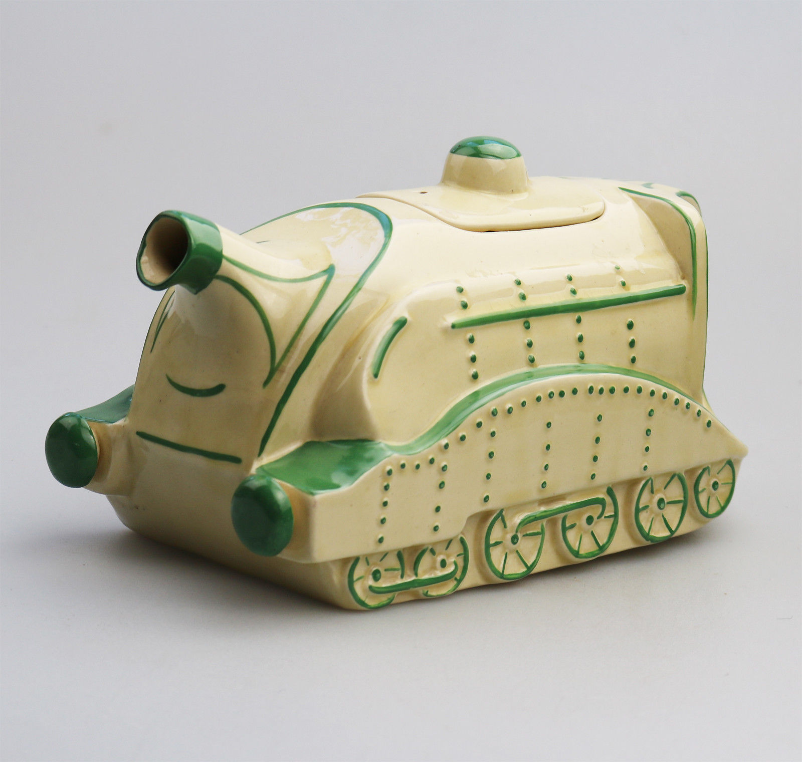 An extremely rare Sadler Mallard Train pottery Teapot C.1930's - Image 8 of 12