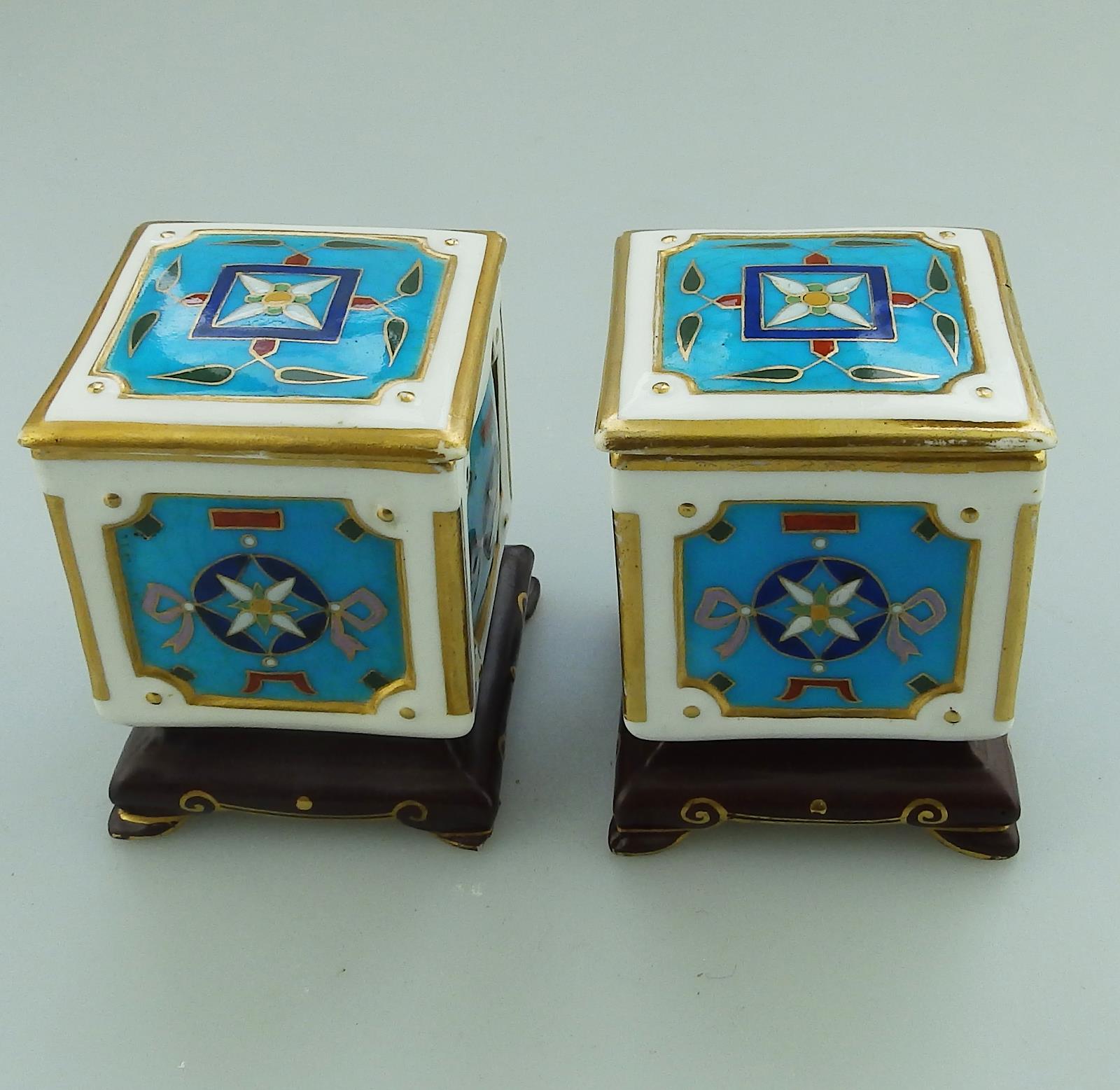 A pair of Minton porcelain miniature Boxes designed by Christopher Dresser 19thC - Image 3 of 9