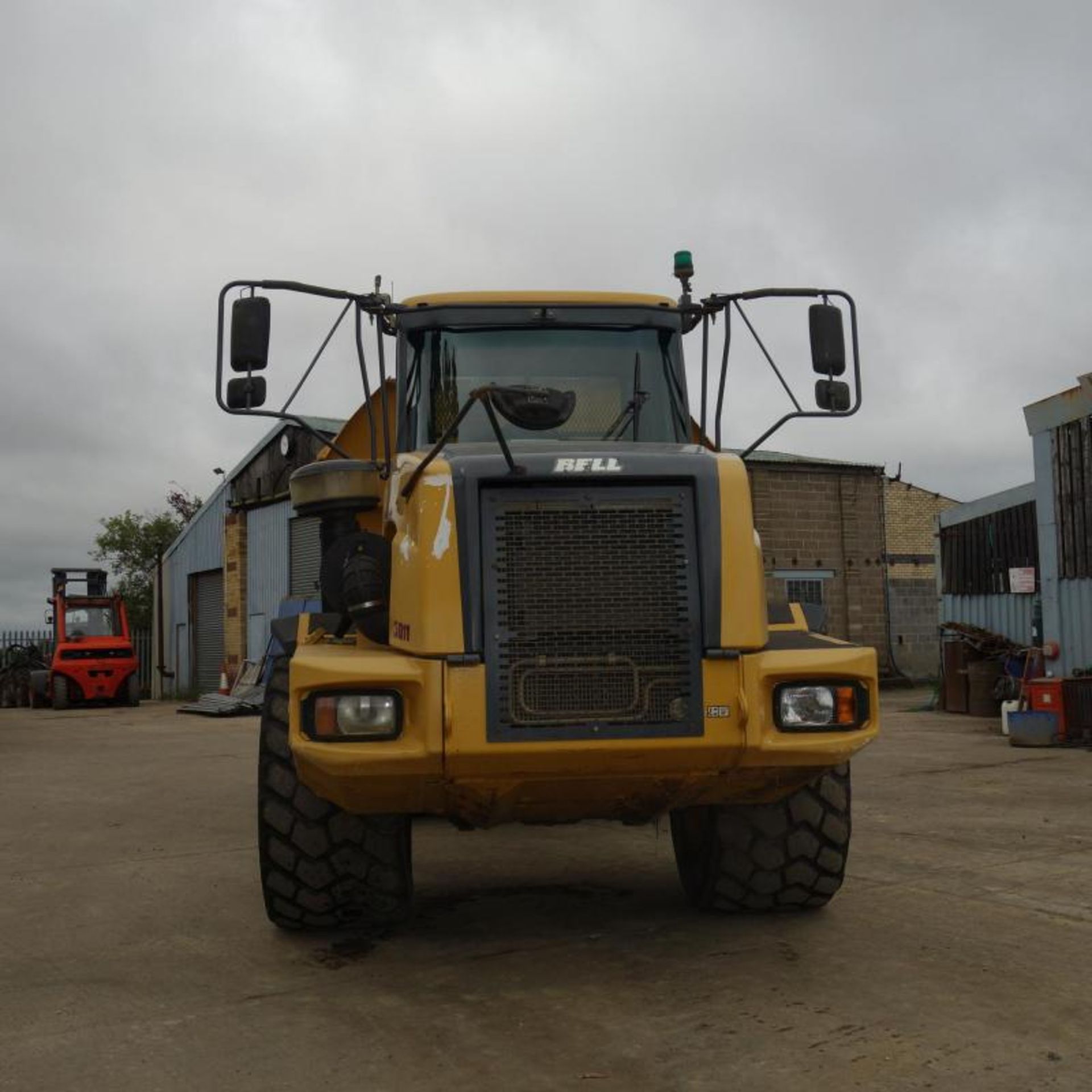 Bell B30D Dump Truck - Image 13 of 14