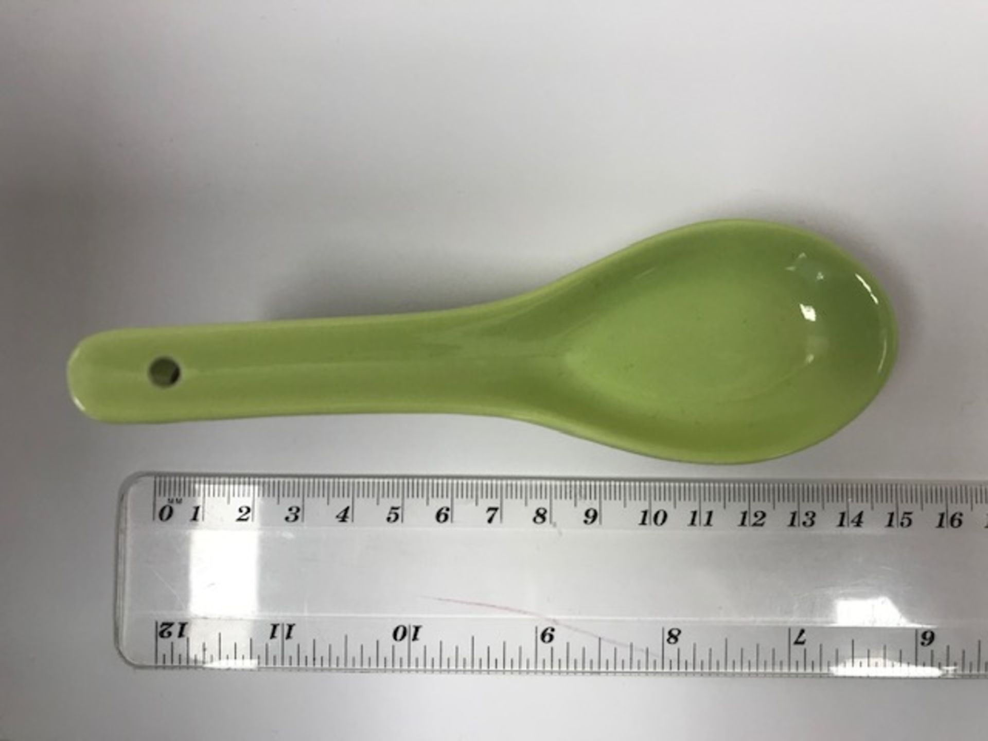 Pale green chinese tasting spoon - Image 2 of 4
