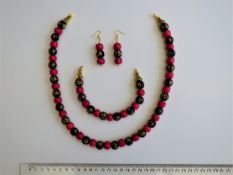 A Red Coral And "Good Luck" Beads Necklace, Bracelet And Earrings Set