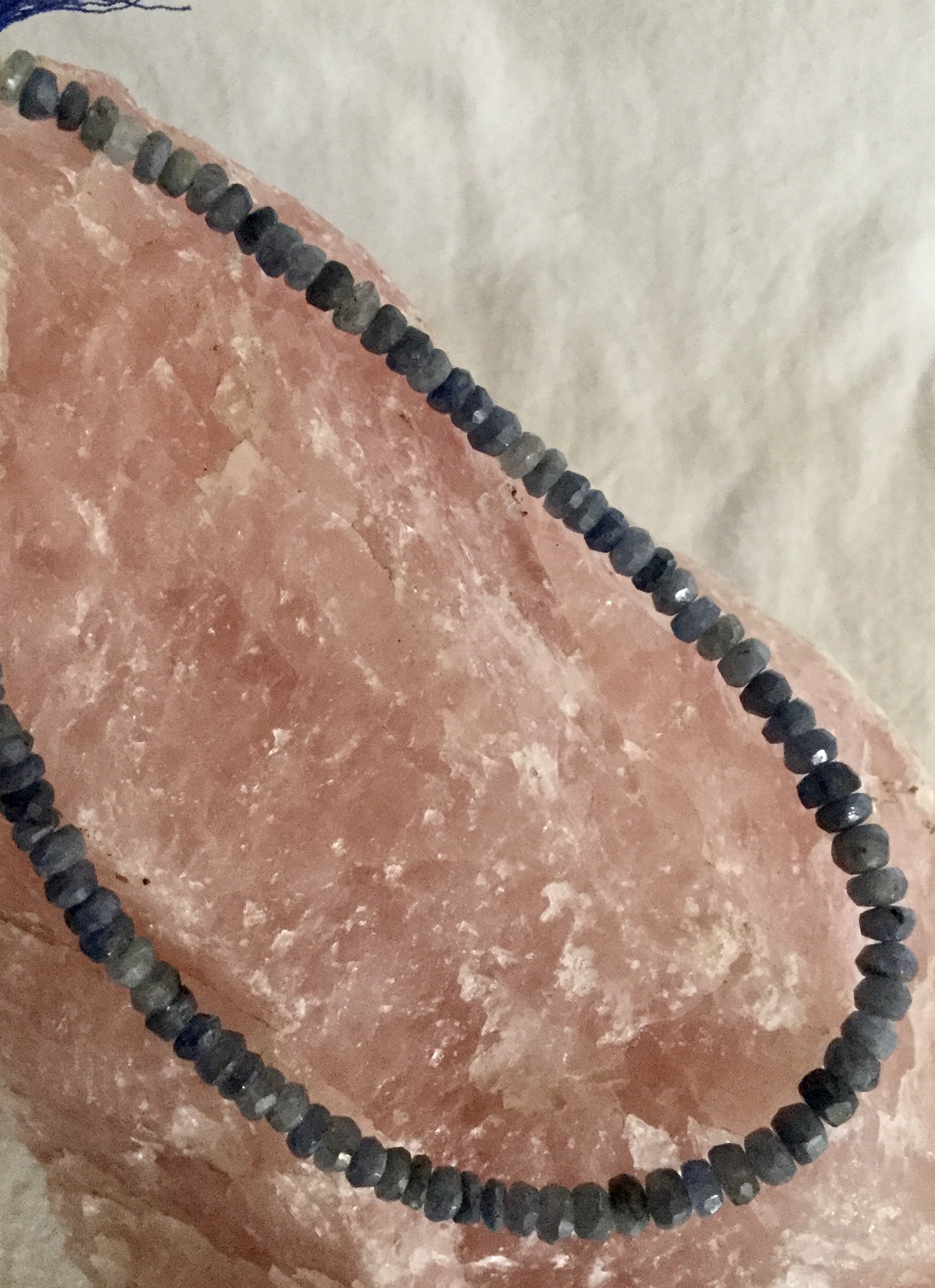 Sapphire Gems Rondelles Graduated Faceted 18 Cm Strand - Image 3 of 4