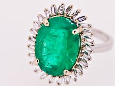 Exceptional 6.75 Ct Natural Colombia Emerald And Diamonds 18K White Gold Ring