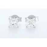 14 Kt. White Gold - Earrings Diamond -0.65Ctw