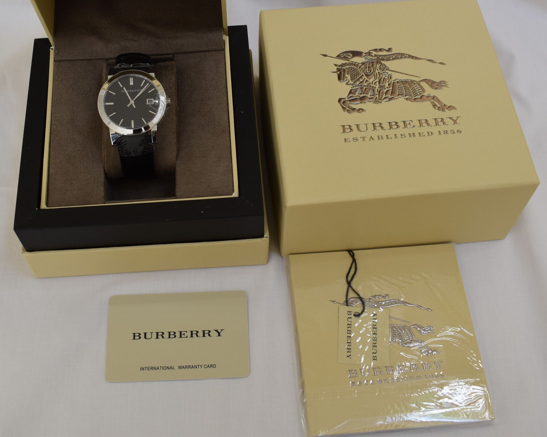 Burberry BU9009 Men's Watch - Image 2 of 2