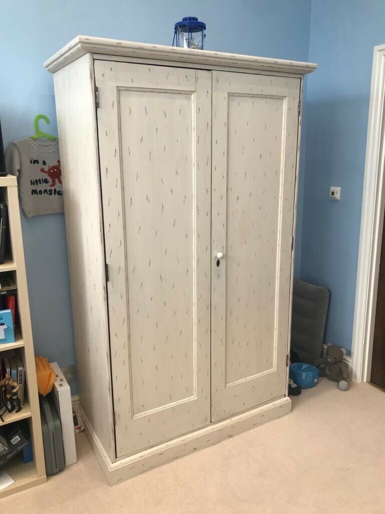 Good Quality Painted French Style Double Pine Wardrobe
