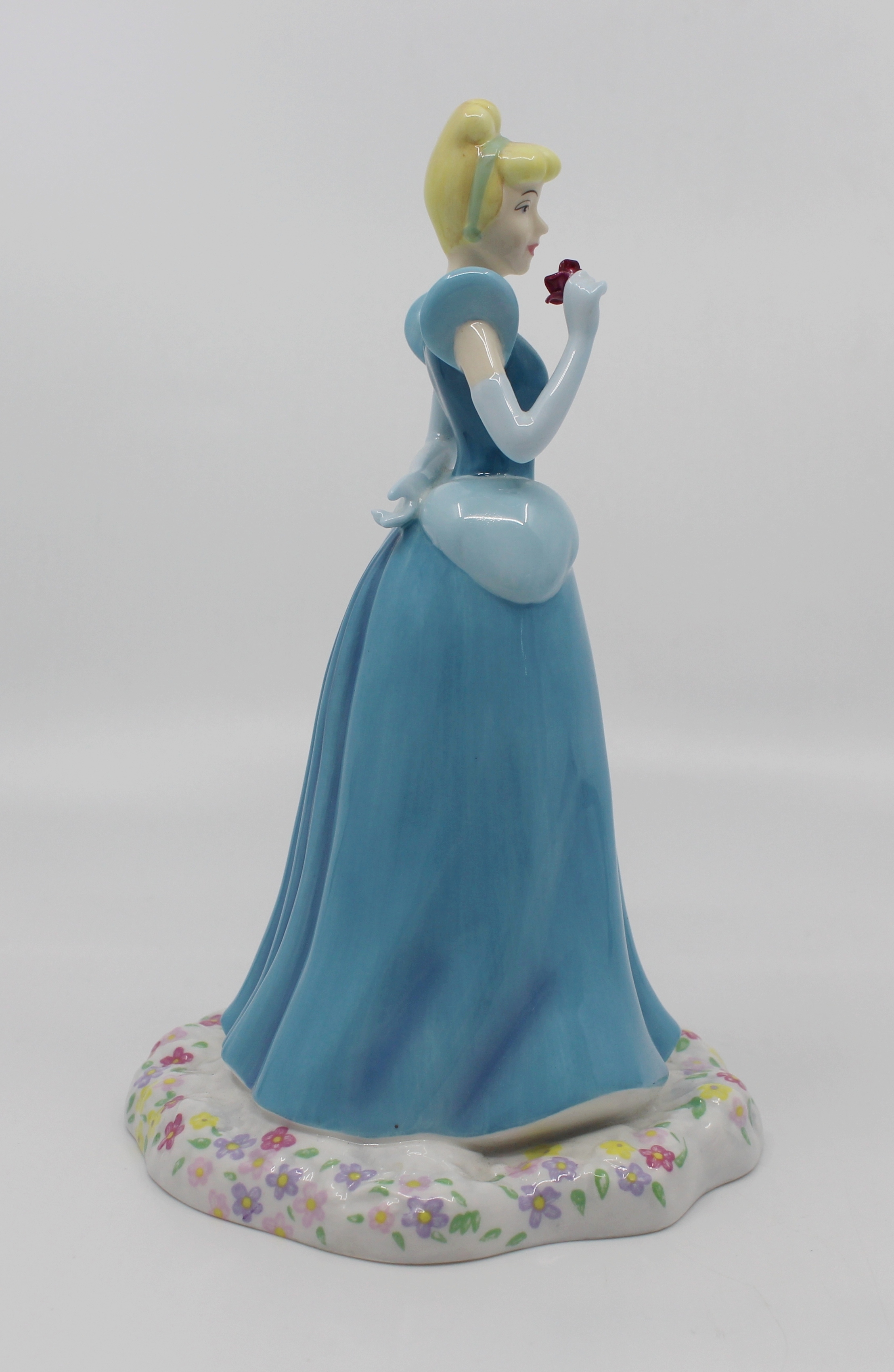 Royal Doulton Disney Princesses Figurine Cinderella DP1 - Image 2 of 6