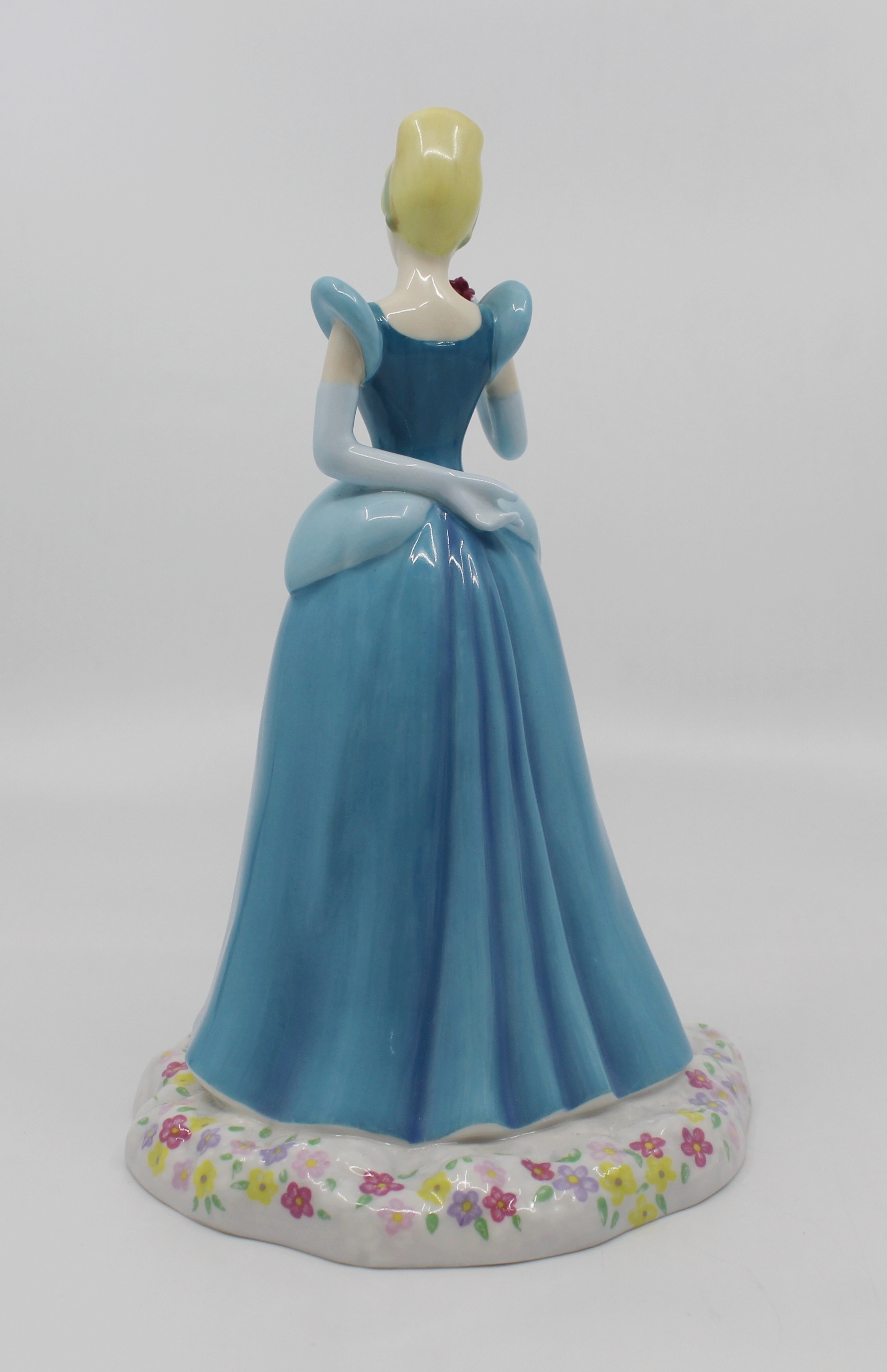 Royal Doulton Disney Princesses Figurine Cinderella DP1 - Image 3 of 6