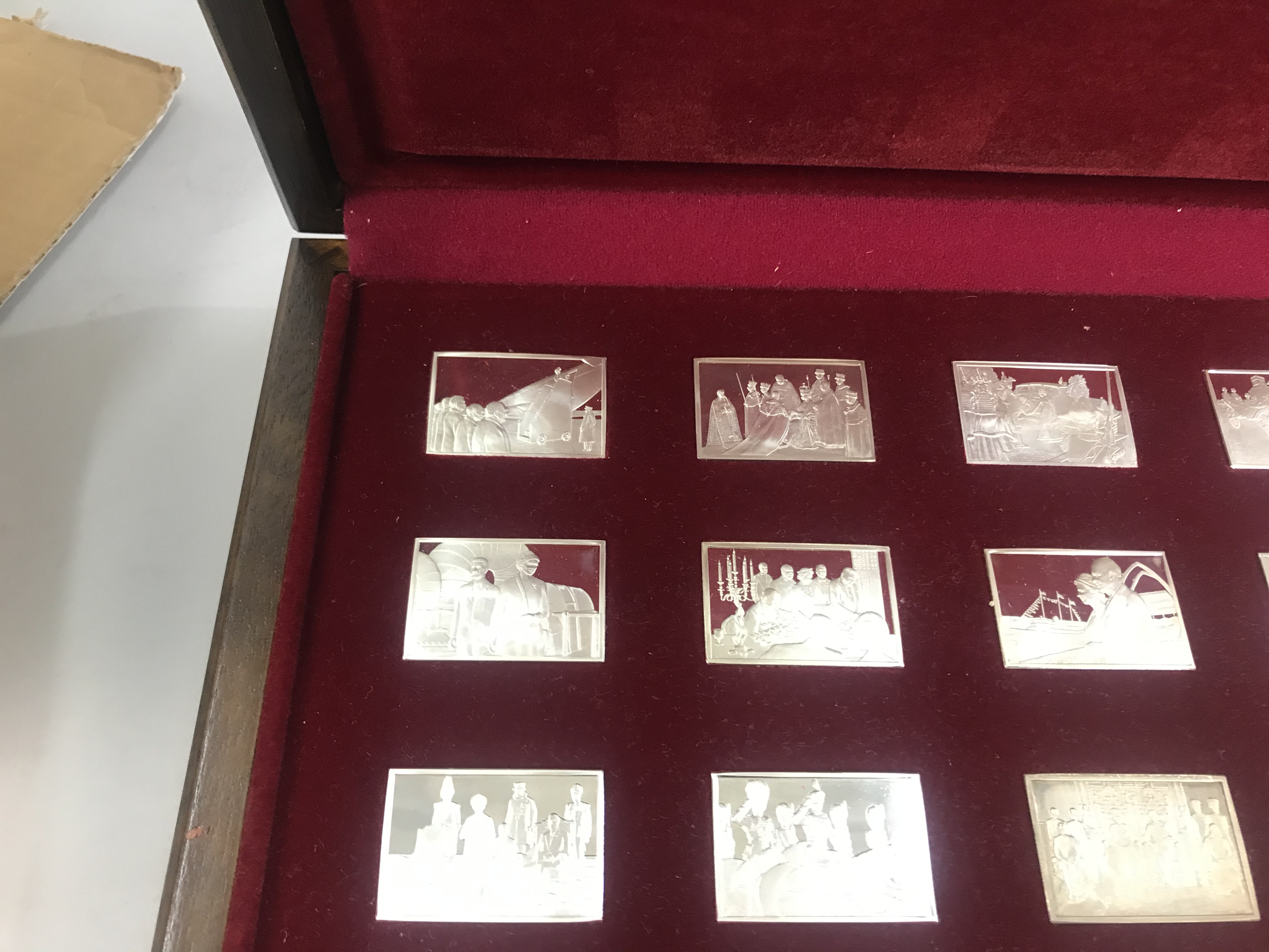 Cased John Pinches Sterling Silver Jubilee Medals - Image 7 of 12