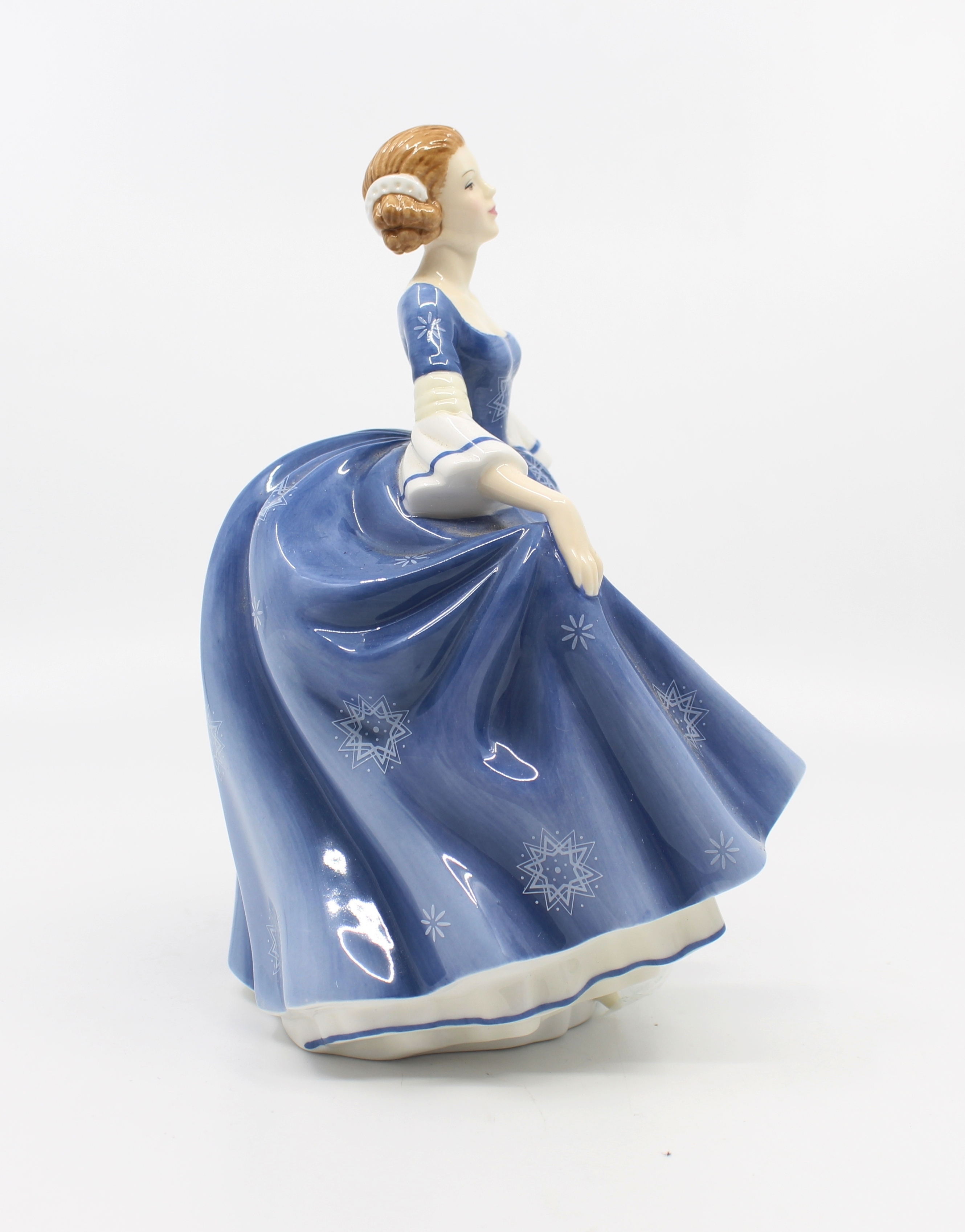 Royal Doulton Figurine Hilary Pretty Ladies HN 4996 - Image 2 of 6