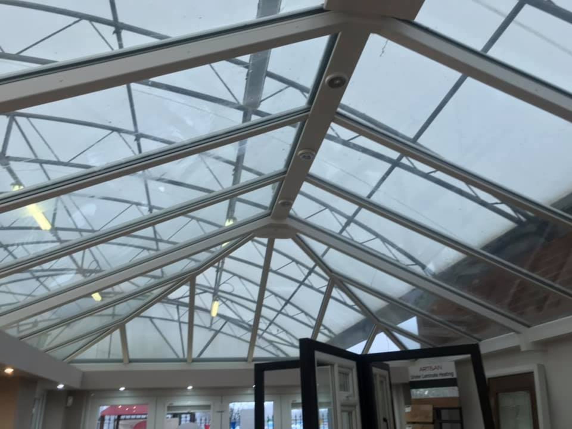 Ultraframe orangry roof, perfect for summer house, gym, garage, man cave - Image 3 of 4