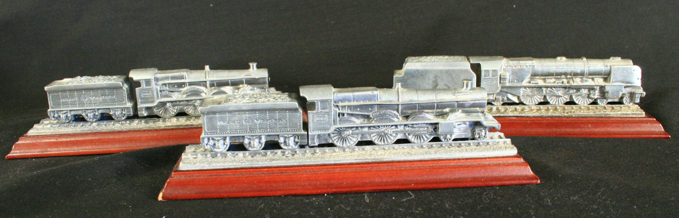 Vintage 3 x Collectable Royal Hampshire Pewter Train Models - Image 2 of 4