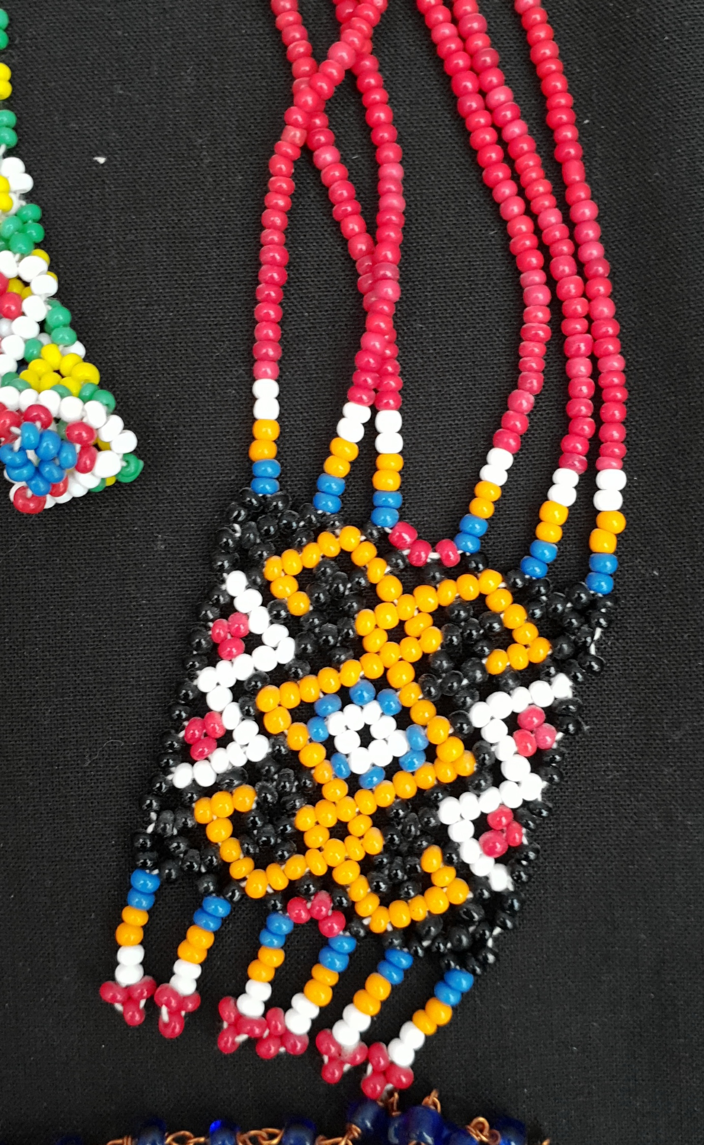 Vintage Costume Jewellery Beadwork Necklaces etc - Image 2 of 2