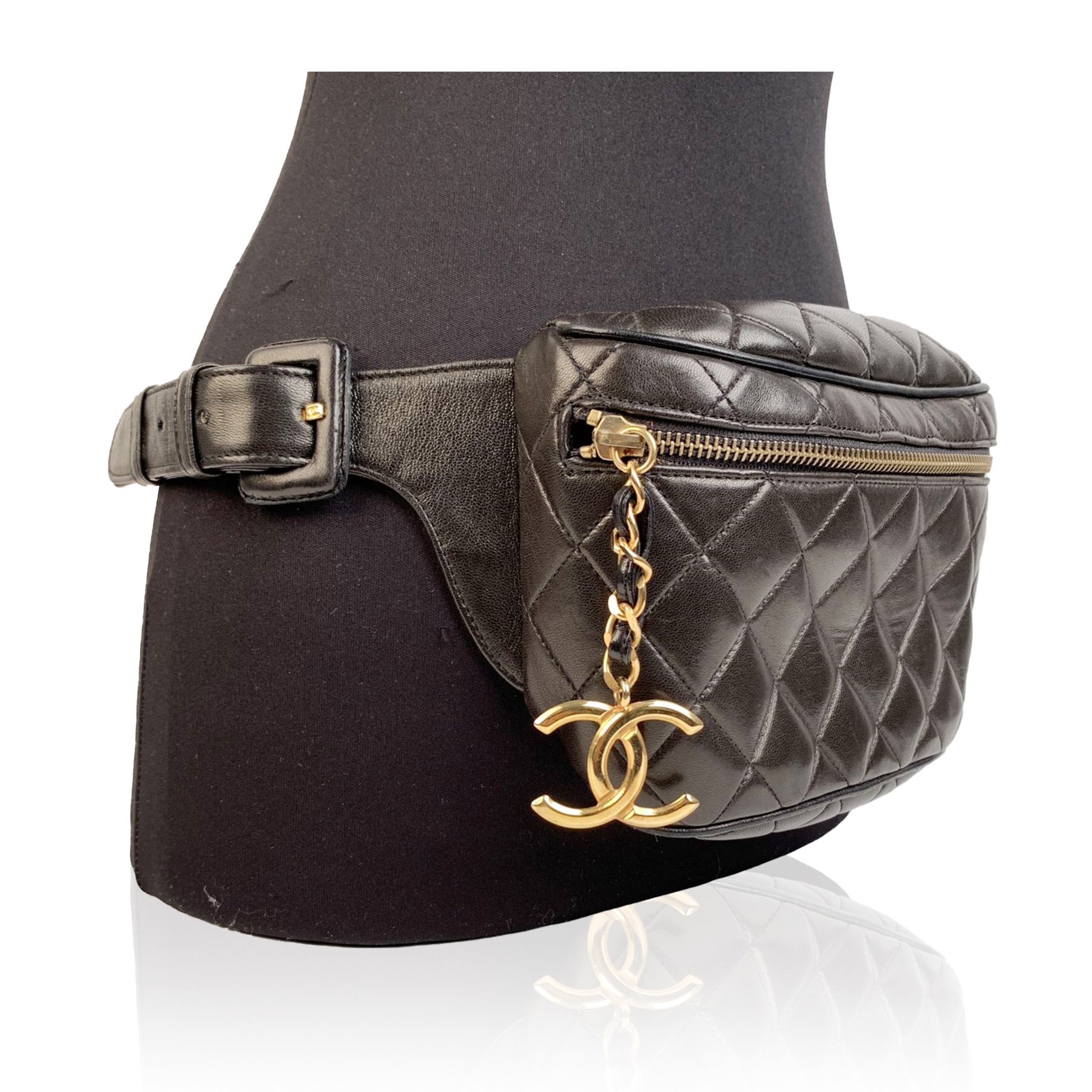 Chanel Vintage Black Quilted Waist Bum Bag Pouch - Image 4 of 10