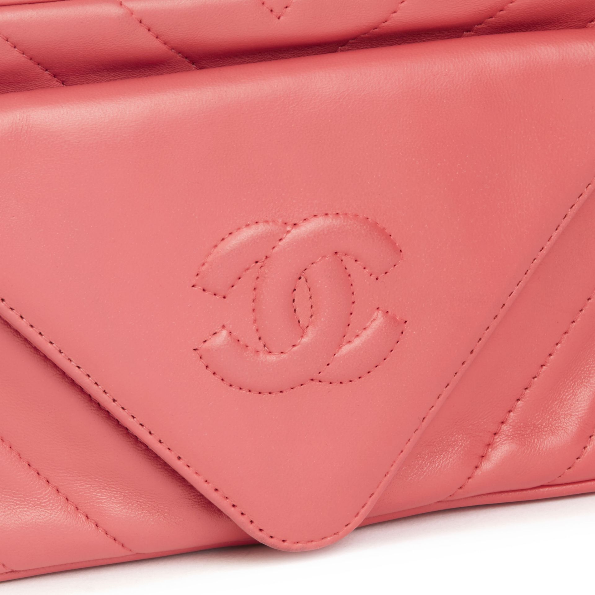 Chanel Pink Chevron Quilted Lambskin Vintage Timeless Camera Bag - Image 8 of 12