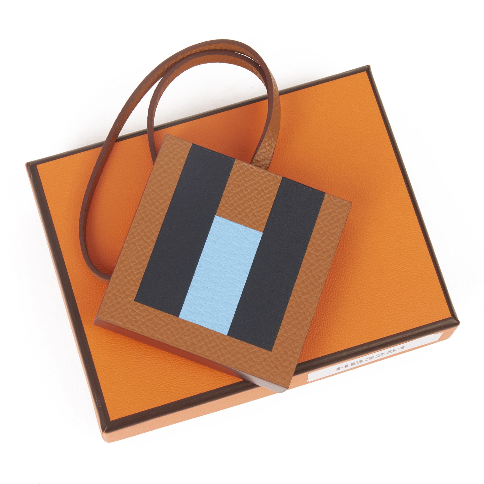 Hermès Gold Epsom Leather, Celeste Chevre Mysore Leather & Bleu Obscur Sombrero Leather 'H' Lettre - Image 3 of 4