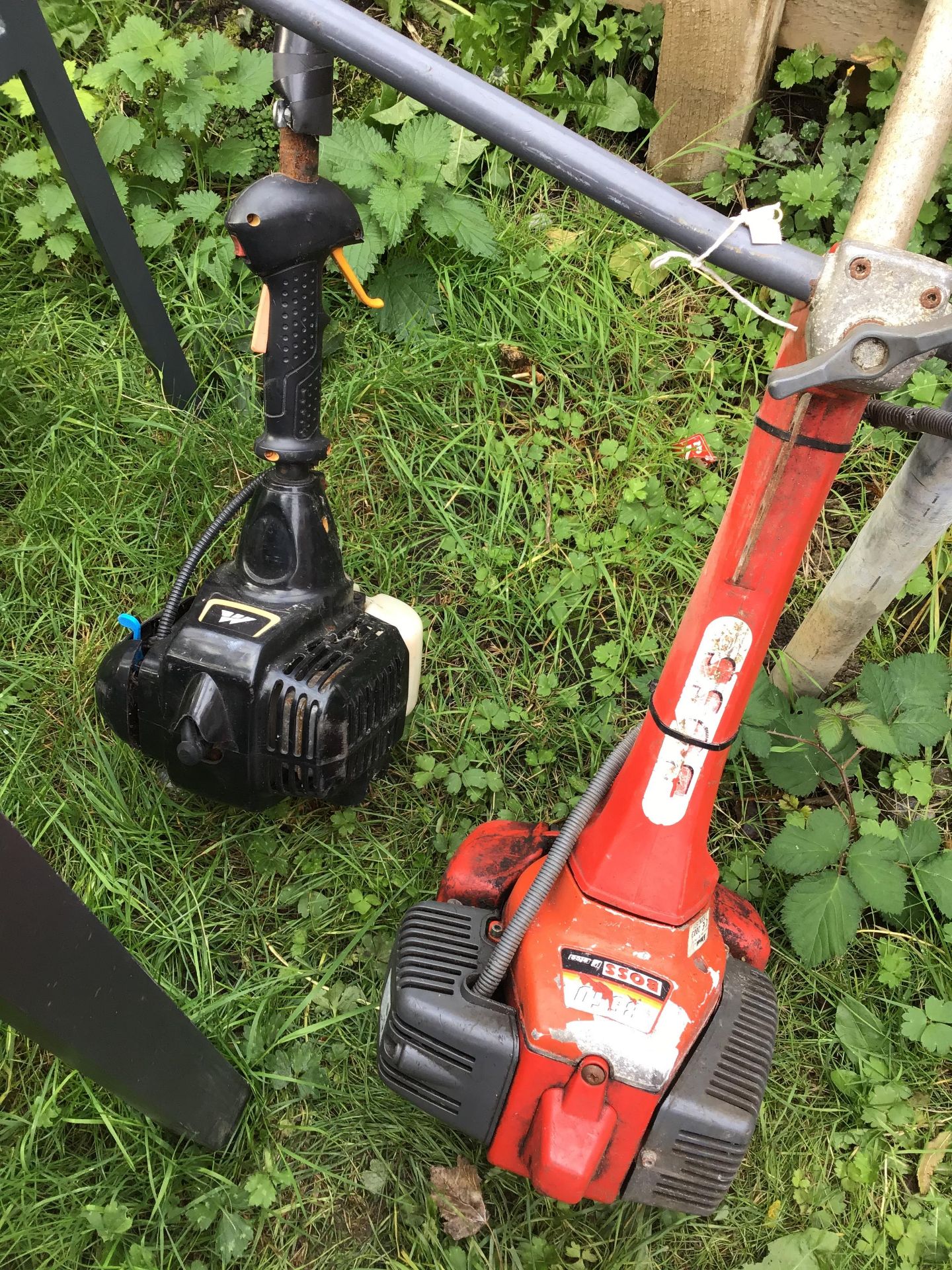 2x petrol strimmers Macullock and Bosch - Image 3 of 3