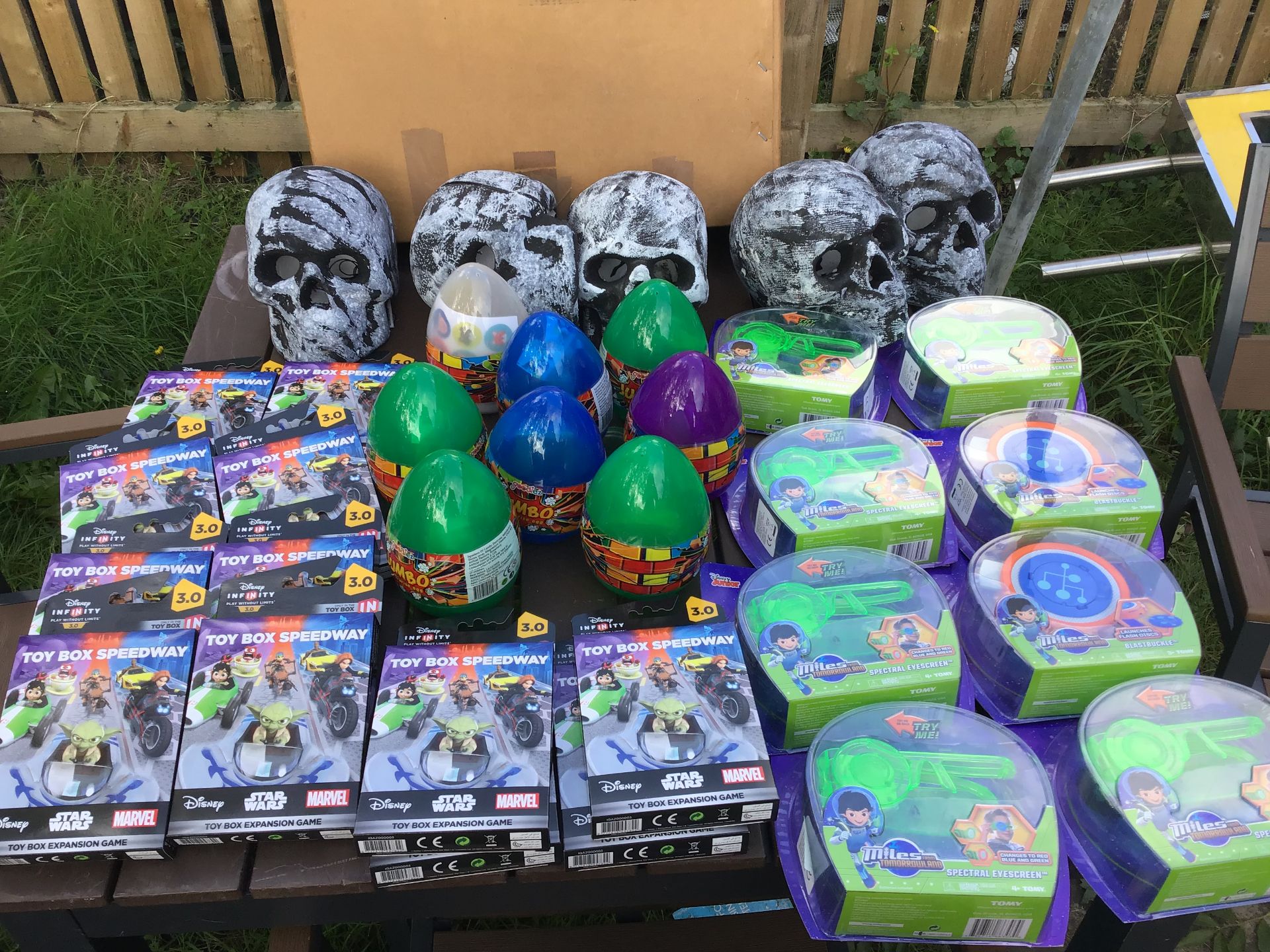 Skulls Halloween and eggs joblot