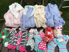 Women’s dressing gown and socks job lot